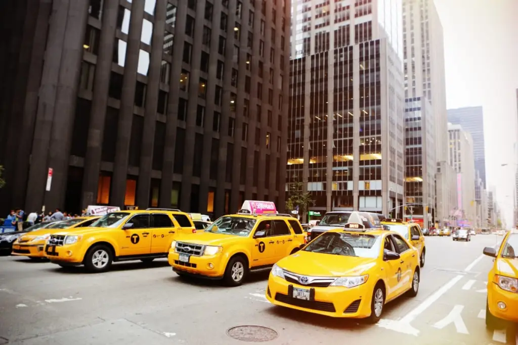 تاكسي سلوى خدمة سريعة 24 ساعة